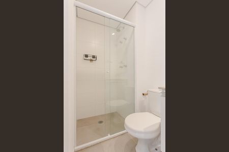 Apartamento à venda com 60m², 2 quartos e 1 vaga Apartamento à venda com 60m², 2 quartos e 1 vagaBanheiro social