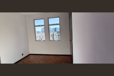 Apartamento à venda com 170m², 5 quartos e 2 vagasSuíte
