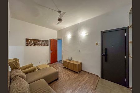 Apartamento para alugar com 110m², 3 quartos e sem vaga
