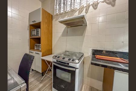 Apartamento para alugar com 110m², 3 quartos e sem vaga