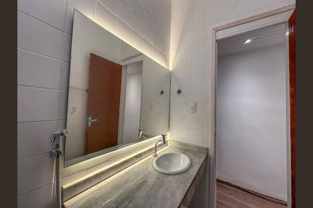 Apartamento para alugar com 110m², 3 quartos e sem vaga