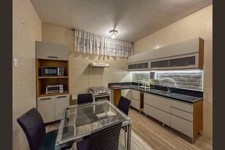 Apartamento para alugar com 110m², 3 quartos e sem vaga