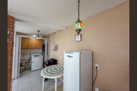 Apartamento para alugar com 110m², 3 quartos e sem vaga