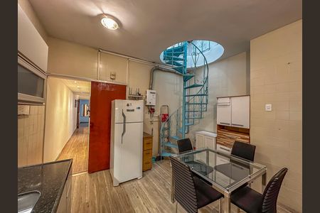 Apartamento para alugar com 110m², 3 quartos e sem vaga