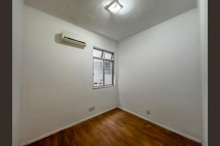 Apartamento para alugar com 110m², 3 quartos e sem vaga