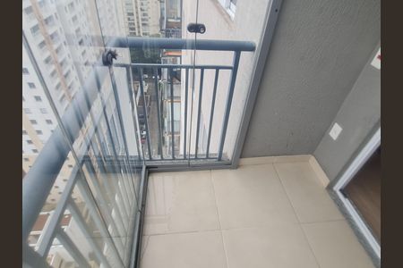 Apartamento à venda com 58m², 2 quartos e 1 vaga Apartamento à venda com 58m², 2 quartos e 1 vagaVaranda