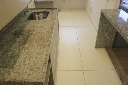 Apartamento à venda com 58m², 2 quartos e 1 vagaCozinha com área de serviço