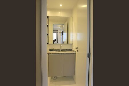 Apartamento à venda com 58m², 2 quartos e 1 vagaBanheiro da suíte