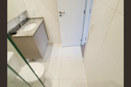 Apartamento à venda com 58m², 2 quartos e 1 vaga Apartamento à venda com 58m², 2 quartos e 1 vagaBanheiro da suíte