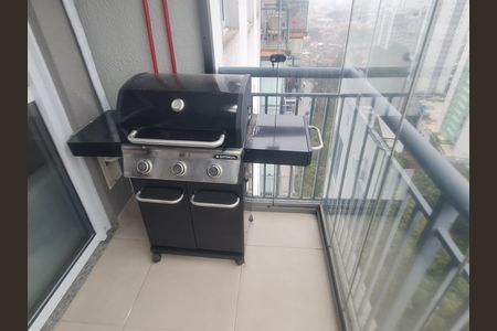 Apartamento à venda com 58m², 2 quartos e 1 vaga Apartamento à venda com 58m², 2 quartos e 1 vagaVaranda