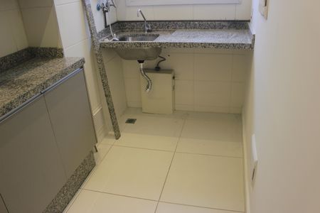 Apartamento à venda com 58m², 2 quartos e 1 vagaCozinha com área de serviço