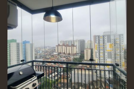 Apartamento à venda com 58m², 2 quartos e 1 vaga Apartamento à venda com 58m², 2 quartos e 1 vagaVaranda