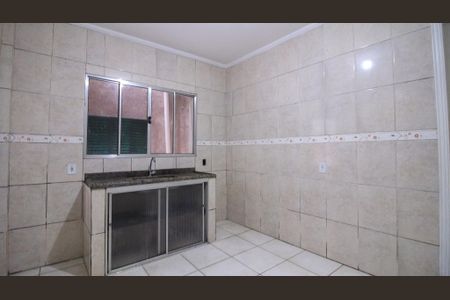 Casa para alugar com 1 quarto, 90m² em Parque das Flores, São Paulo