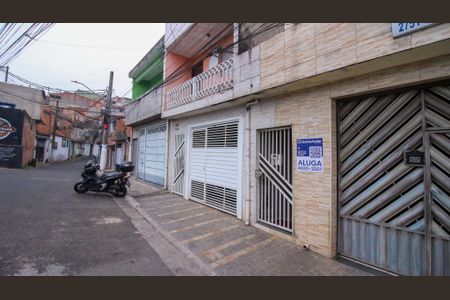 Casa para alugar com 1 quarto, 90m² em Parque das Flores, São Paulo