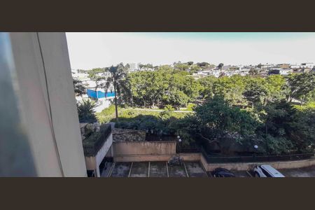 Vista da Sala de apartamento para alugar com 2 quartos, 57m² em Jardim Cláudia, São Paulo