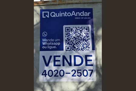 Casa à venda com 150m², 3 quartos e 3 vagas Casa à venda com 150m², 3 quartos e 3 vagasPlaca IYJT-481