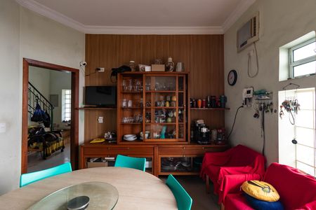Casa à venda com 150m², 3 quartos e 3 vagas Casa à venda com 150m², 3 quartos e 3 vagasSala de Jantar