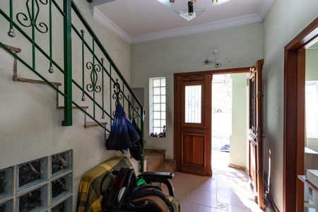 Hall de entrada de casa à venda com 3 quartos, 150m² em Lapa, São Paulo