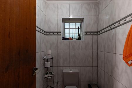 Casa à venda com 150m², 3 quartos e 3 vagas Casa à venda com 150m², 3 quartos e 3 vagasLavabo