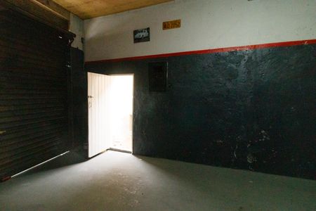 Garagem 1 vaga de casa para alugar com 2 quartos, 70m² em Vila Paiva, São Paulo
