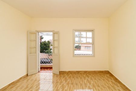 Quarto 2 de casa para alugar com 2 quartos, 80m² em Vila Paiva, São Paulo