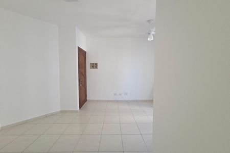 Apartamento para alugar com 93m², 3 quartos e 1 vaga