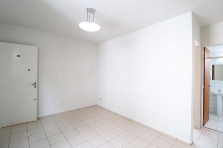 Sala de apartamento para alugar com 2 quartos, 60m² em Brasil, Uberlândia