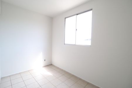 Quarto 1 de apartamento para alugar com 2 quartos, 60m² em Brasil, Uberlândia