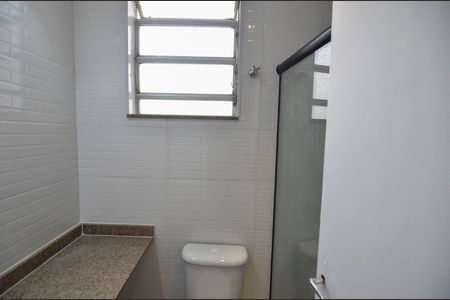 Apartamento para alugar com 100m², 4 quartos e 1 vagaBanheiro da Suíte