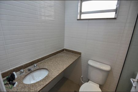 Apartamento para alugar com 100m², 4 quartos e 1 vagaBanheiro da Suíte