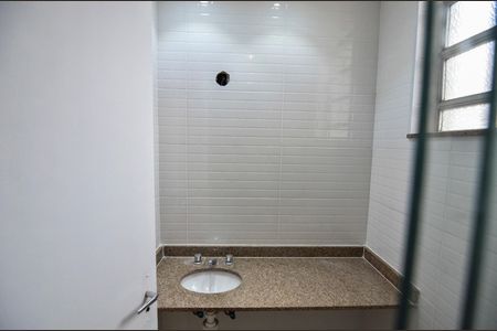 Apartamento para alugar com 100m², 4 quartos e 1 vagaBanheiro da Suíte