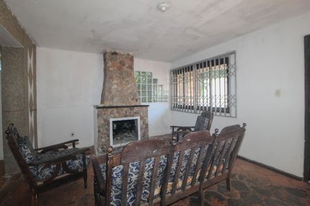 Casa para alugar com 250m², 3 quartos e 3 vagasSala