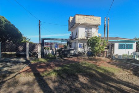 Casa para alugar com 250m², 3 quartos e 3 vagasFachada