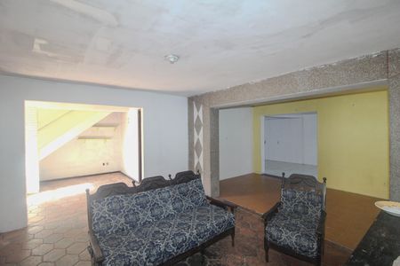 Casa para alugar com 250m², 3 quartos e 3 vagasSala