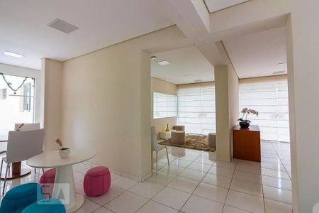 Apartamento à venda com 65m², 3 quartos e 1 vaga Apartamento à venda com 65m², 3 quartos e 1 vagaÁrea comum - Salão de festas