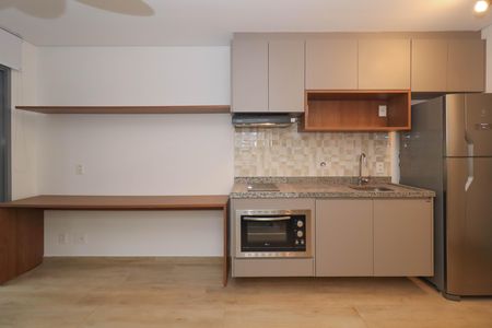 Studio de kitnet/studio para alugar com 1 quarto, 30m² em Sumarezinho, São Paulo