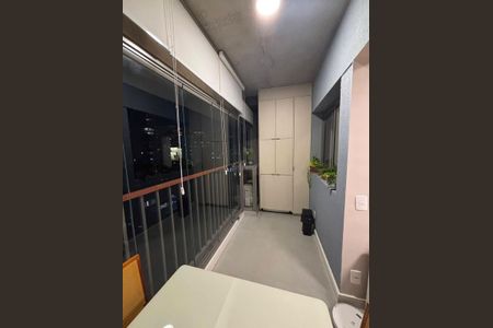 Apartamento à venda com 47m², 2 quartos e sem vaga Apartamento à venda com 47m², 2 quartos e sem vagaVaranda