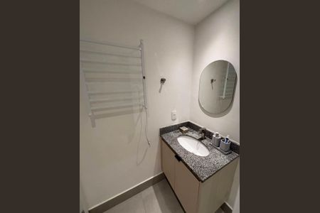 Apartamento à venda com 47m², 2 quartos e sem vaga Apartamento à venda com 47m², 2 quartos e sem vagaBanheiro social