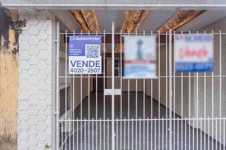 Casa à venda com 61m², 2 quartos e 2 vagasPlaca QuintoAndar