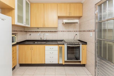 Casa à venda com 61m², 2 quartos e 2 vagasCozinha