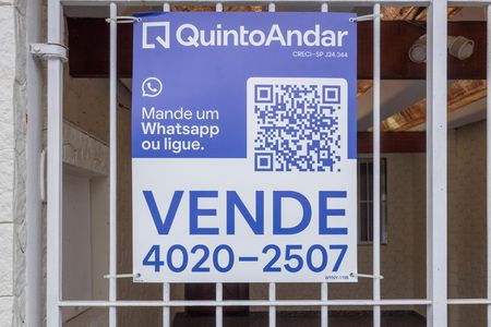 Casa à venda com 61m², 2 quartos e 2 vagasPlaca QuintoAndar