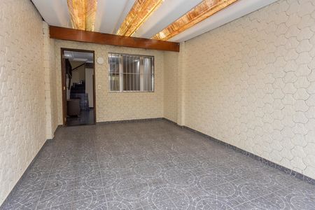 Casa à venda com 61m², 2 quartos e 2 vagasGaragem