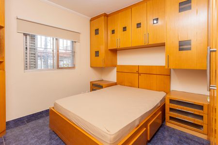 Casa à venda com 61m², 2 quartos e 2 vagasQuarto 1
