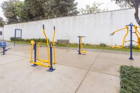 Casa à venda com 61m², 2 quartos e 2 vagasFitness Externo