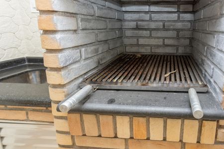 Casa à venda com 61m², 2 quartos e 2 vagasChurrasqueira