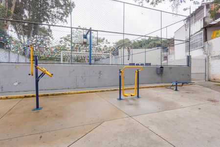 Casa à venda com 61m², 2 quartos e 2 vagasFitness Externo
