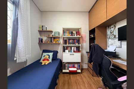 Apartamento para alugar com 130m², 3 quartos e 1 vagaQuarto