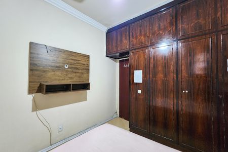 Quarto 1 de apartamento para alugar com 3 quartos, 80m² em Rio Comprido, Rio de Janeiro