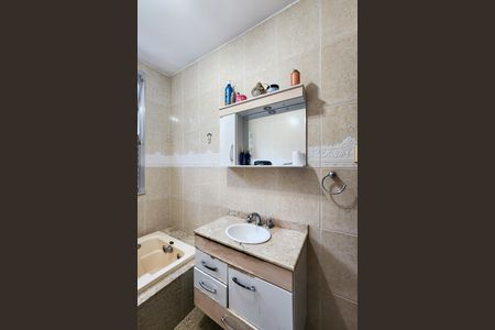 Apartamento para alugar com 80m², 3 quartos e 1 vaga Apartamento para alugar com 80m², 3 quartos e 1 vagaBanheiro