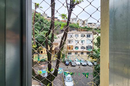 Vista do Quarto 1 de apartamento para alugar com 3 quartos, 80m² em Rio Comprido, Rio de Janeiro